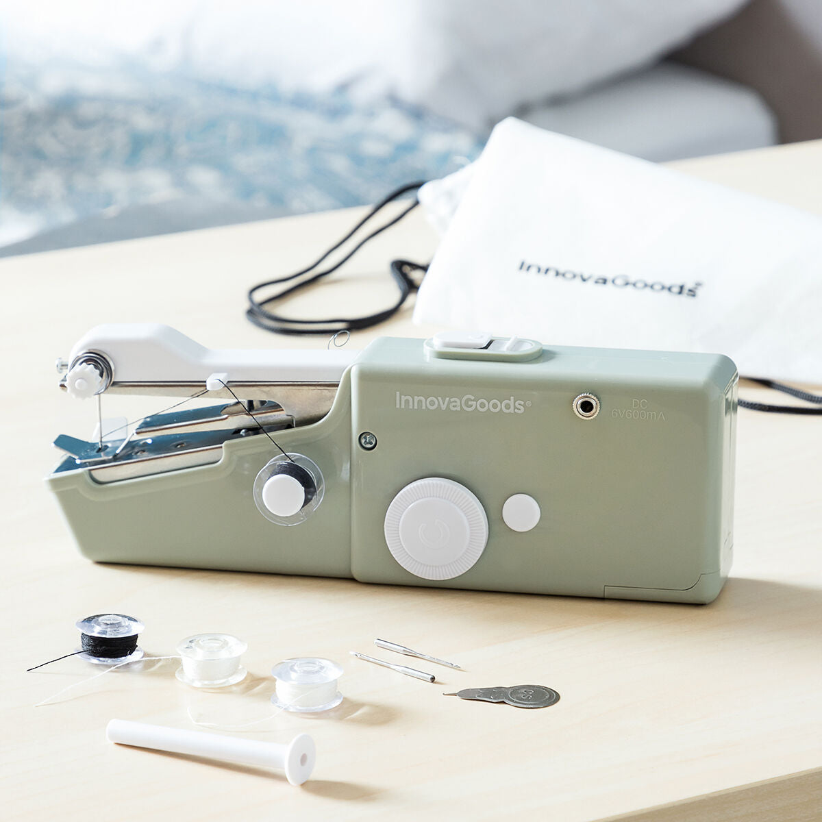 👉 Mini Máquina de Coser Portátil – Fácil y Práctica